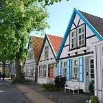 Warnemuende 10 شقة *